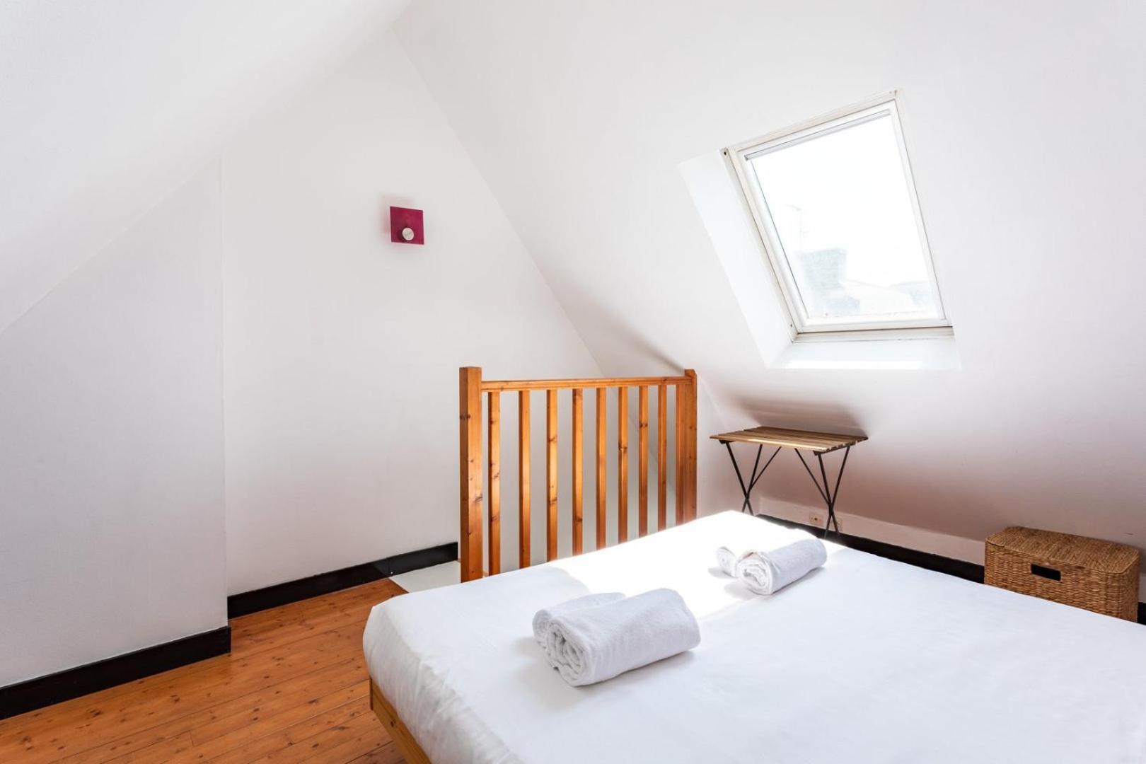 Le CAPUCIN - Petit duplex avec place de parking Dinard Extérieur photo
